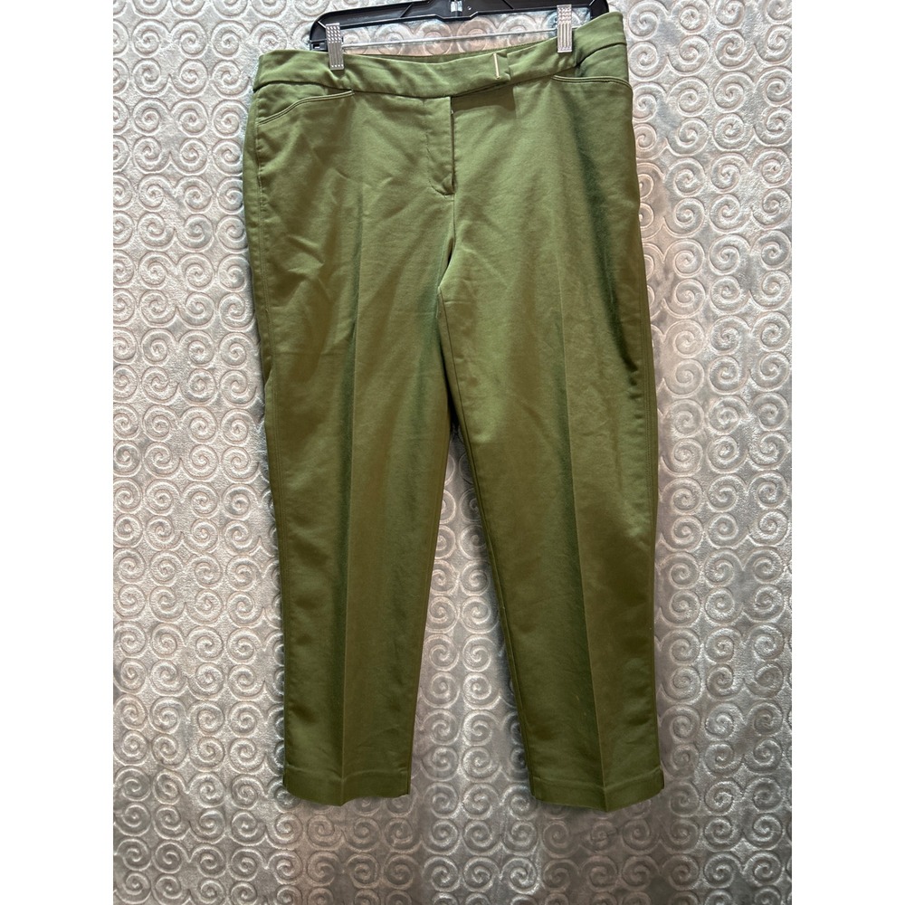Investments Womens Size 12 Green Career Cropped Pants